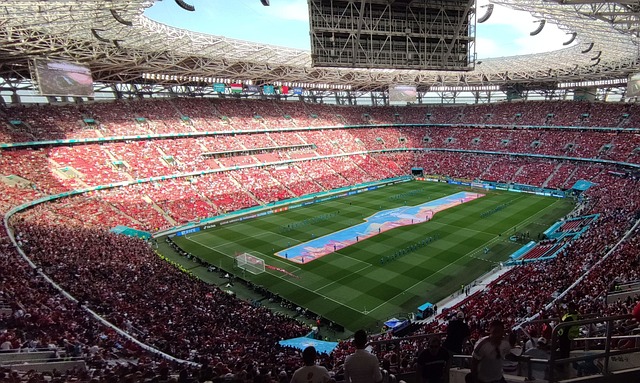 止是一座球 止是一座球